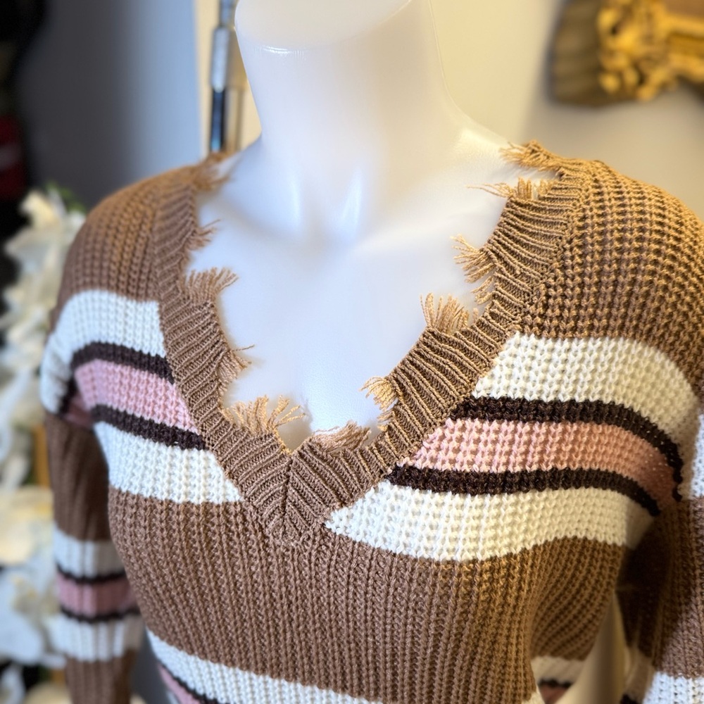 Long Fringe Sweater🤎🎀